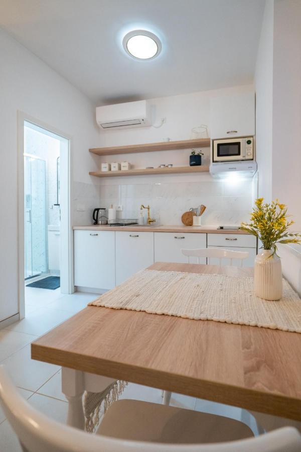 Starry Night Studio Apartment Rijeka Exterior foto